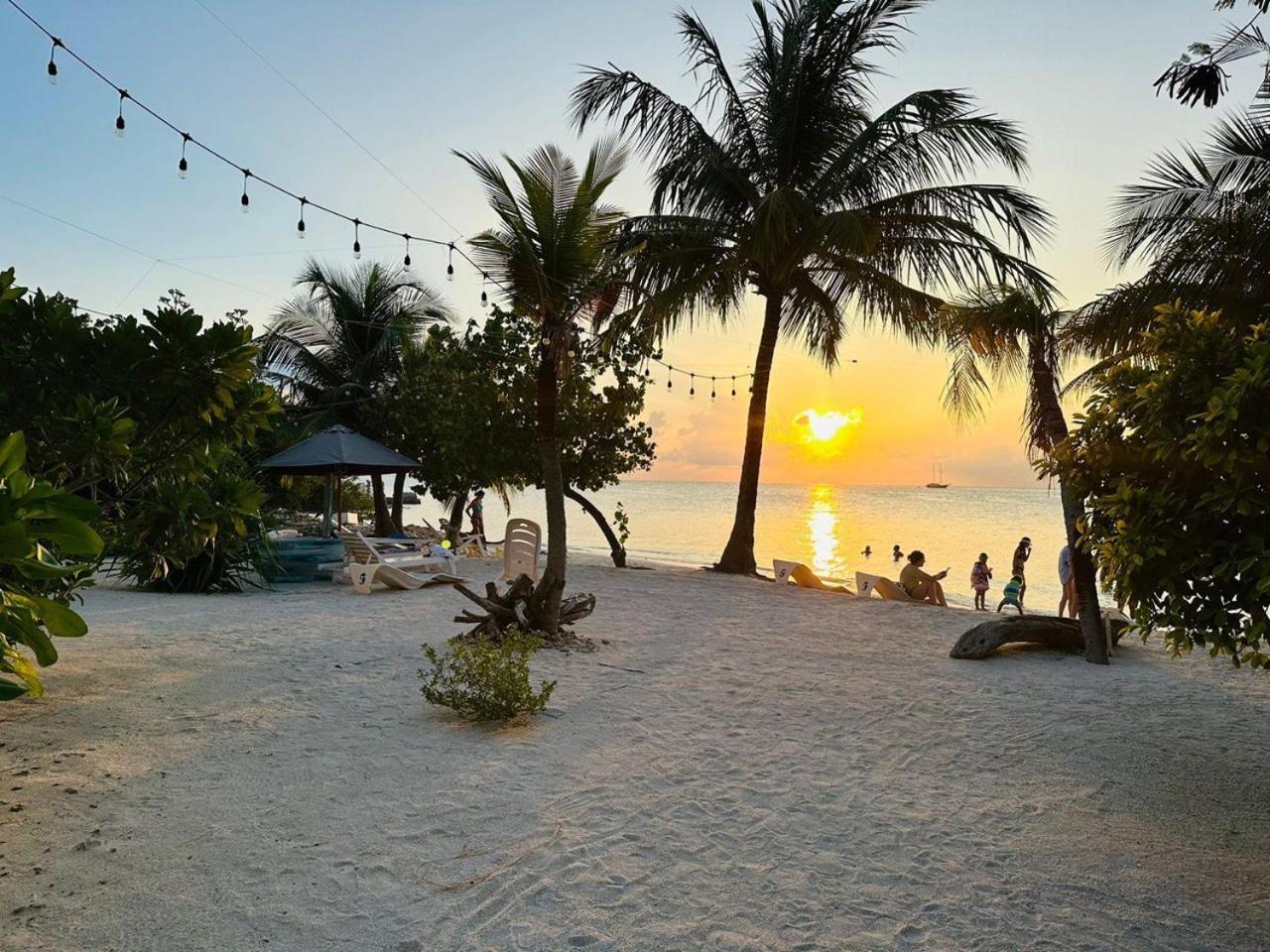 The Sunset Villa Dhiffushi Zewnętrze zdjęcie